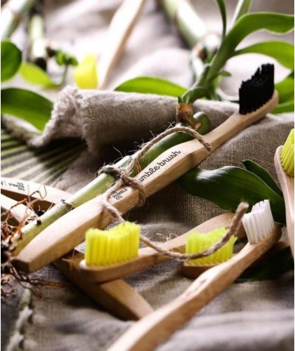 Brosse à Dents en Bambou Humble Brush poils souples Vegan Cruelty free design suédois