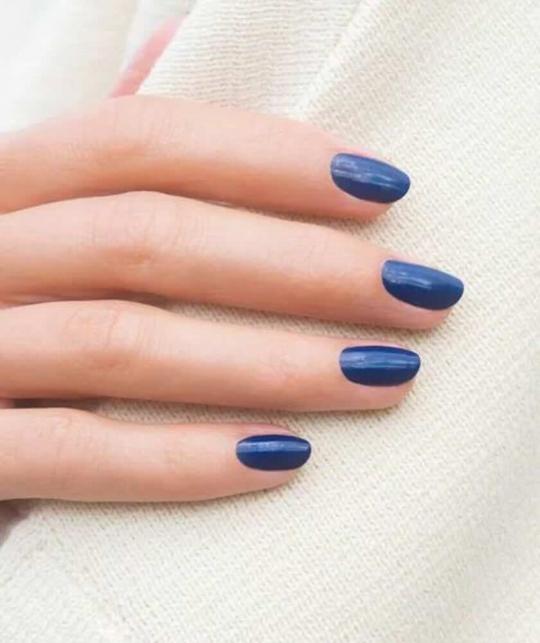 Vernis Green Manucurist Navy Blue bleu marine l'Officina Paris