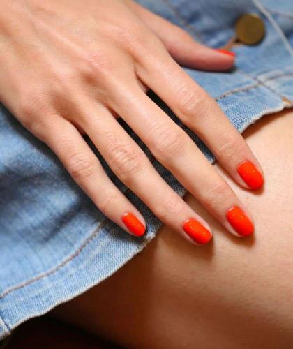 Vernis GREEN Manucurist Coral Reef rouge orange corail l'Officina Paris