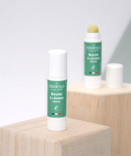 Bio Lippenpflege Lipbalm Pfefferminze Mint Naturkosmetik Les Essentiels l'Officina Paris