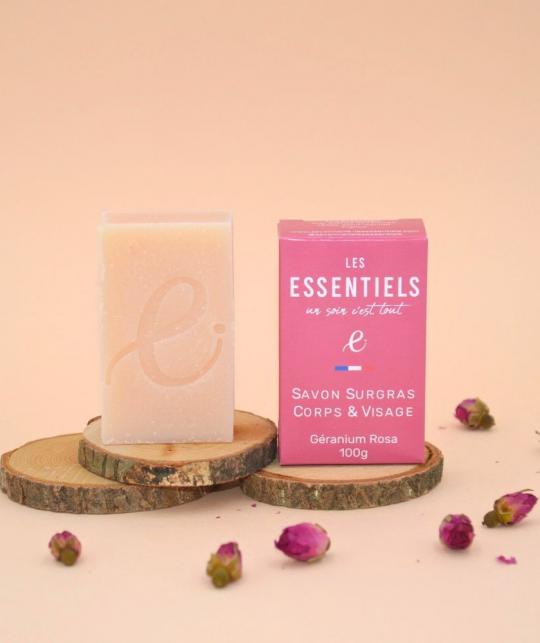 Organic moisturizing soap mature skin Geranium Rosa rose pink Les Essentiels natural cosmetics l'Officina Paris