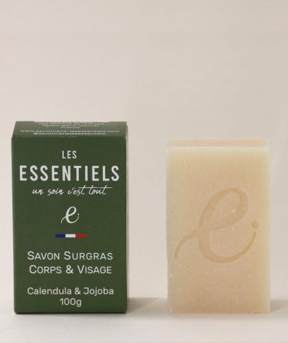 Organic moisturizing soap fragrance free Calendula Jojoba Les Essentiels natural skincare France l'Officina Paris