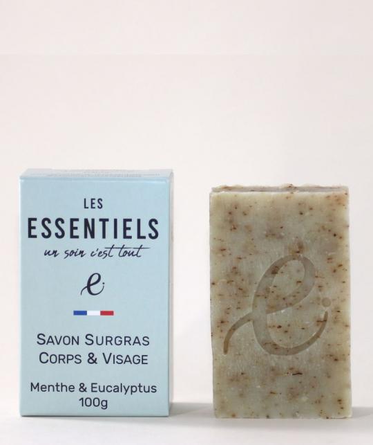 Organic moisturizing soap Mint & Eucalyptus Les Essentiels body face natural cosmetics France l'Officina Paris