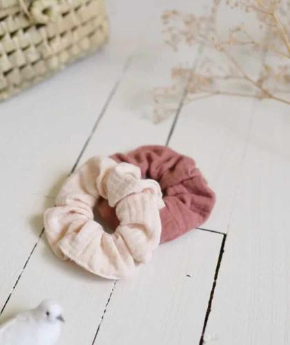 Musselin Scrunchies Baumwollgaze 2er Set Rosa BACHCA Haar Accessoire Frisur l'Officina Paris